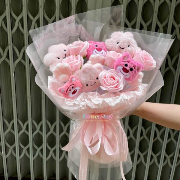Bó Hoa Bằng Gấu Bông Mây và Hồng Sáp Thơm
