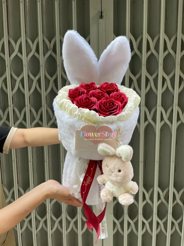 Bó Hoa Sáp Hồng Đỏ Thỏ Nâu