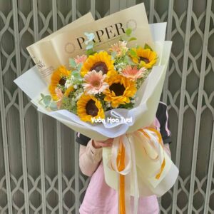 bó hoa hướng dương chụp tốt nghiệp